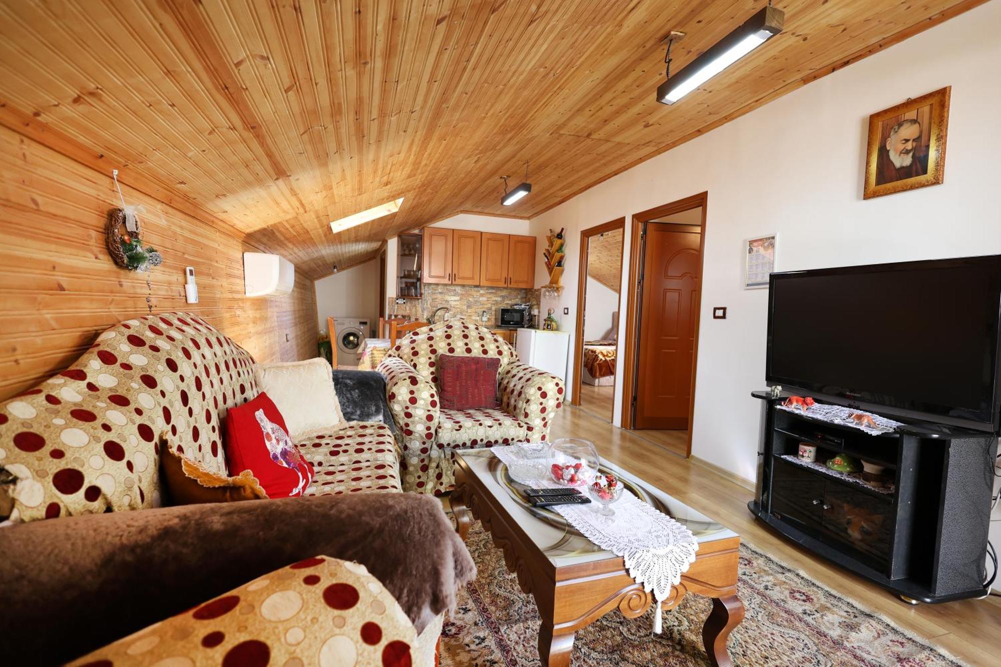 培拉特Samuela Cozy Retreat别墅 外观 照片